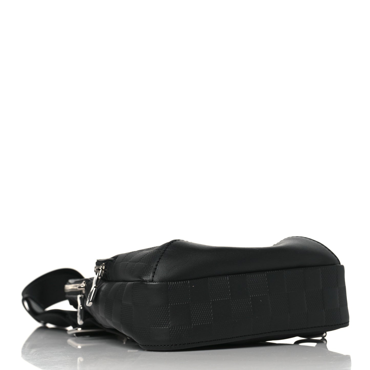 Damier Infini Avenue Sling Bag Onyx