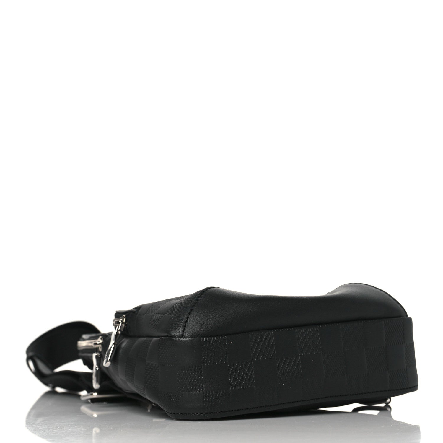 Louis Vuitton Damier Infini Avenue Sling Bag Onyx 4 of 8