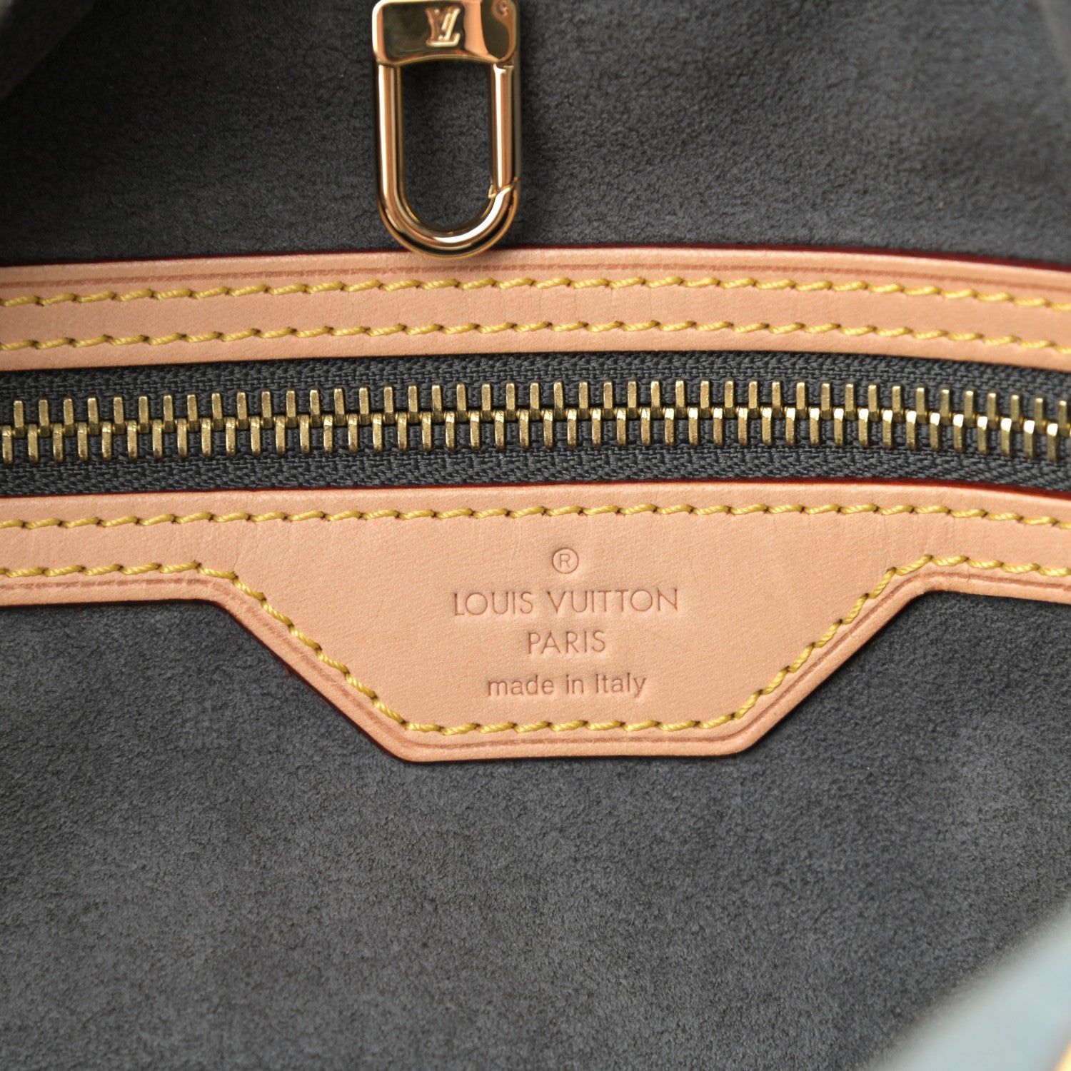 Louis Vuitton Denim Daily GM Blue Clair 6 of 11