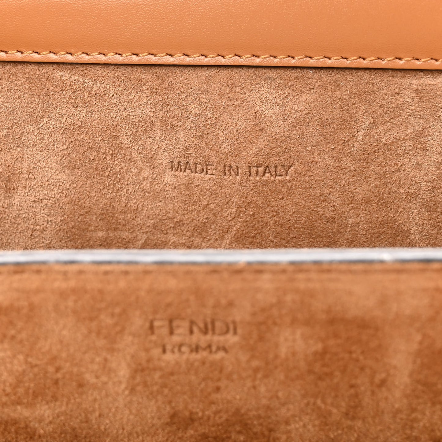 Vitello King Luxor Fendi Touch Shoulder Bag Caramello
