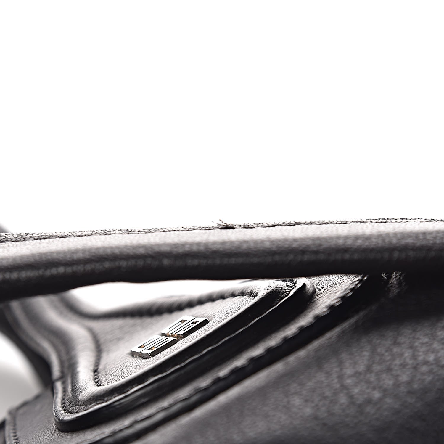 Givenchy Sugar Goatskin Medium Nightingale Black 22 of 23
