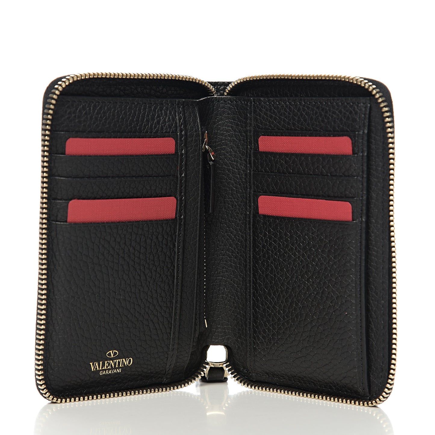 Pebbled Calfskin Medium Rockstud Organizer Zip Around Wallet Black