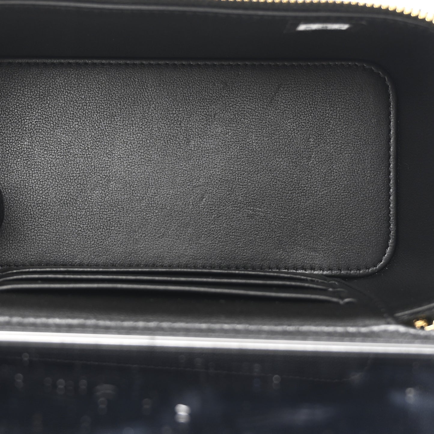 Shiny Lambskin Quilted Small Vanity Case With Chain Black
