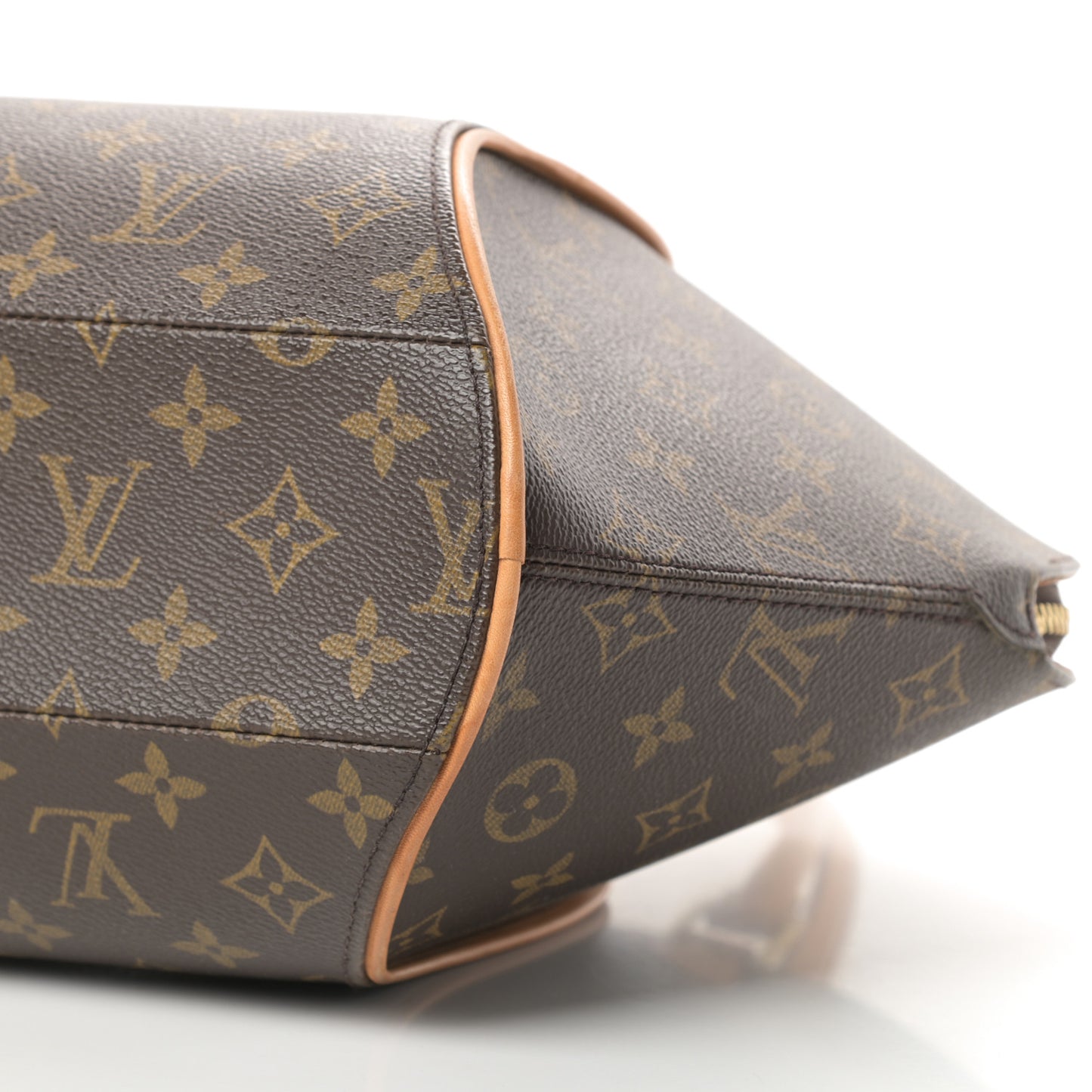Monogram Ellipse MM