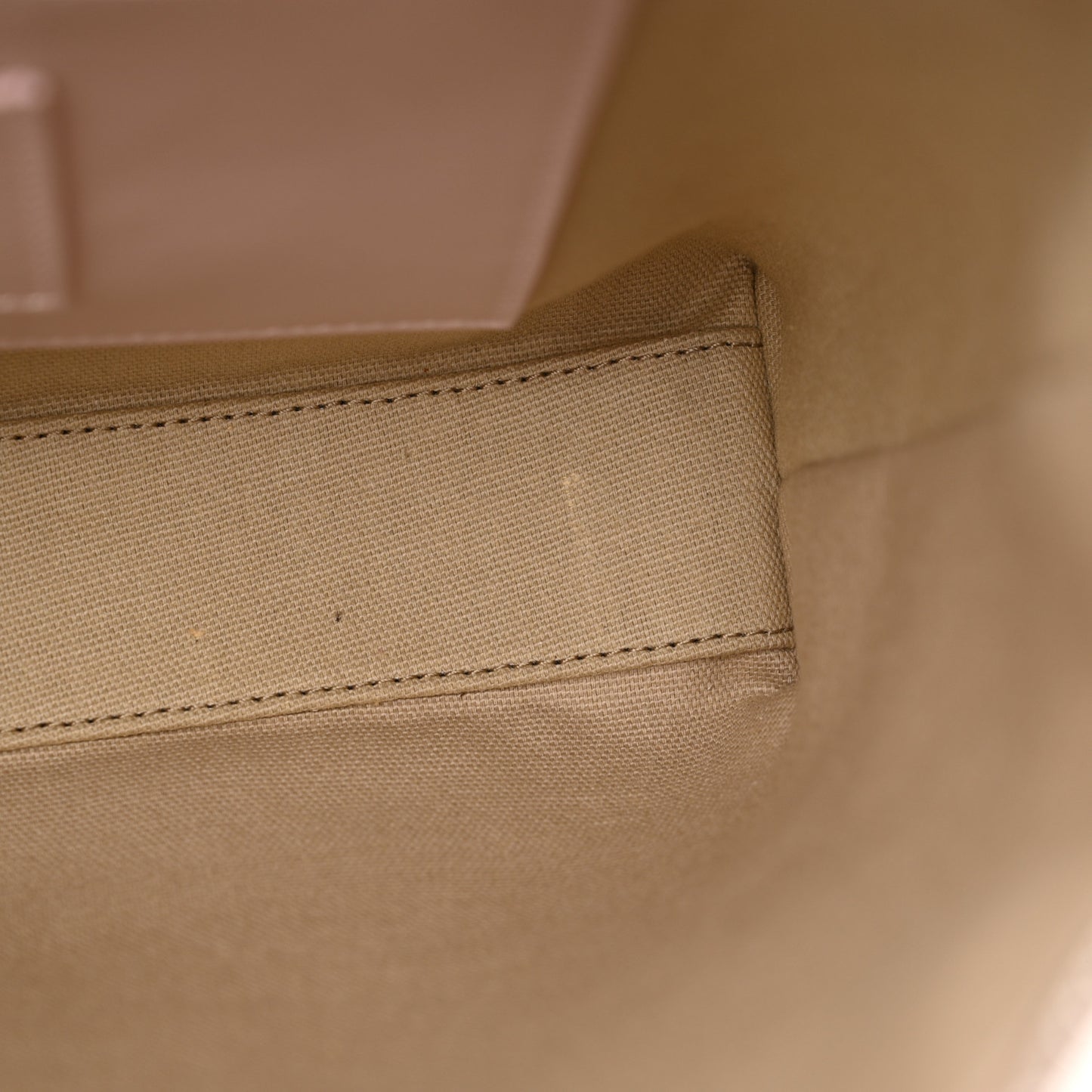 Soft Calfskin Small Antigona Blush Pink