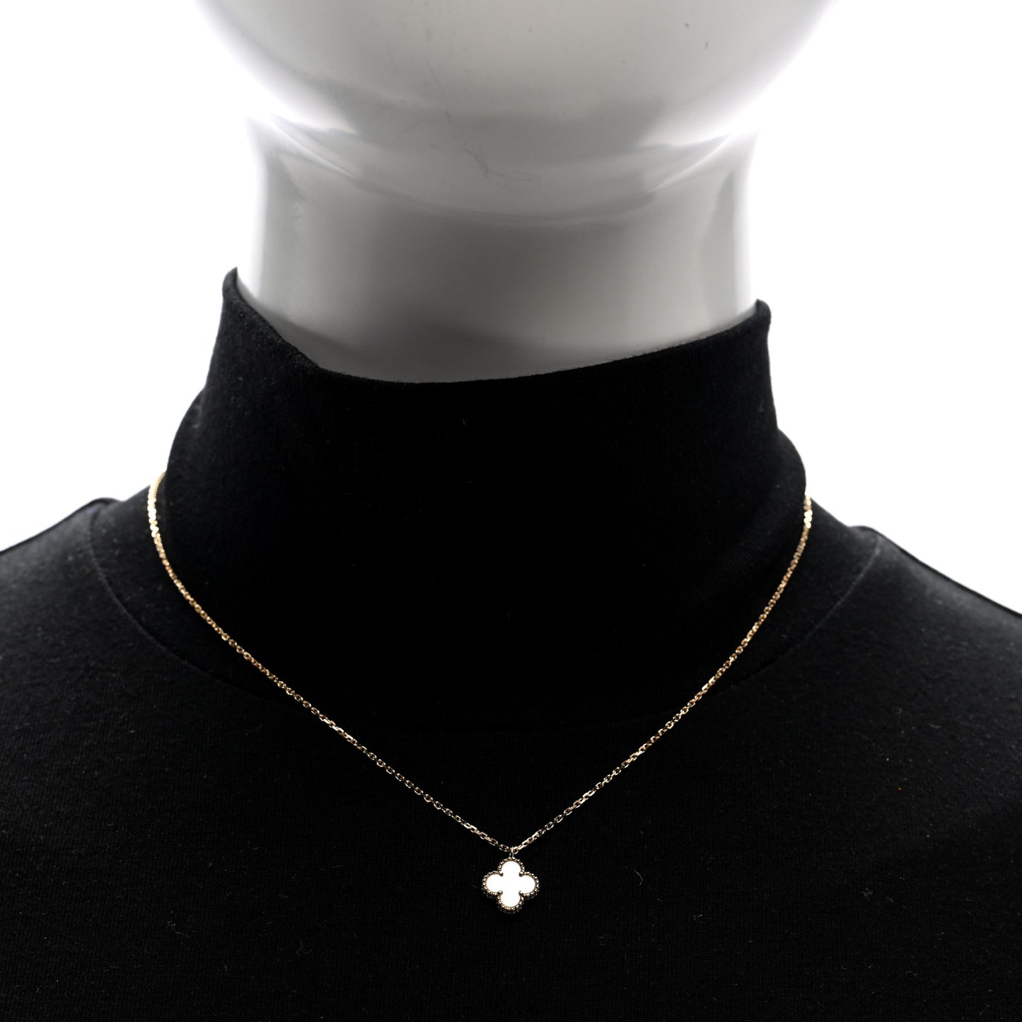18K Yellow Gold Mother of Pearl Sweet Alhambra Pendant Necklace