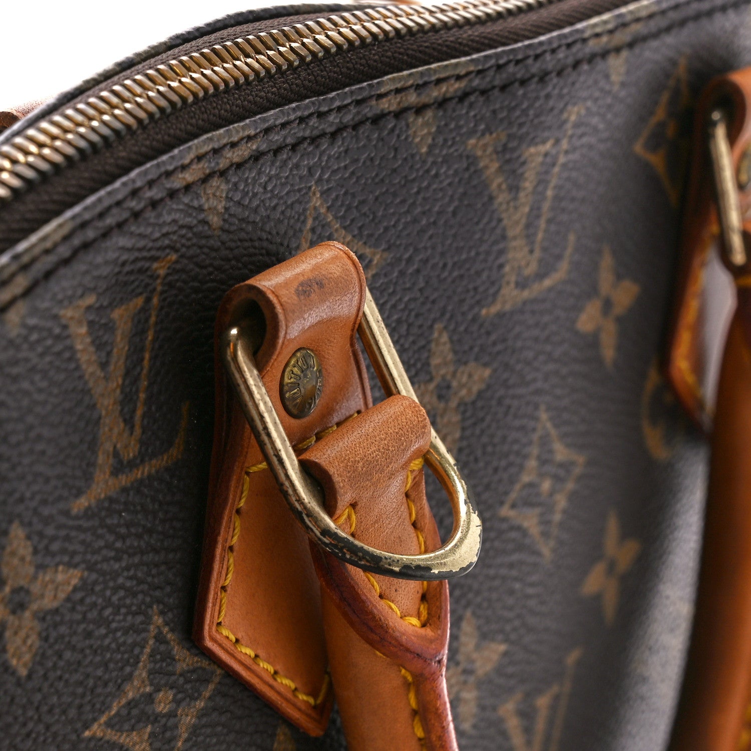 Louis Vuitton Monogram Alma PM 16 of 20