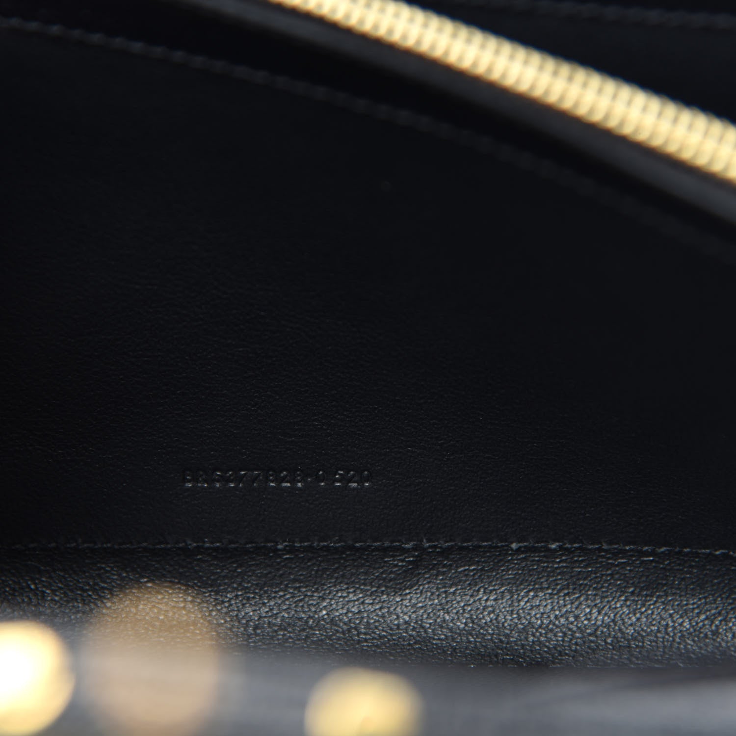 Saint Laurent Grain De Poudre Matelasse Chevron Monogram Chain Wallet Black 10 of 11