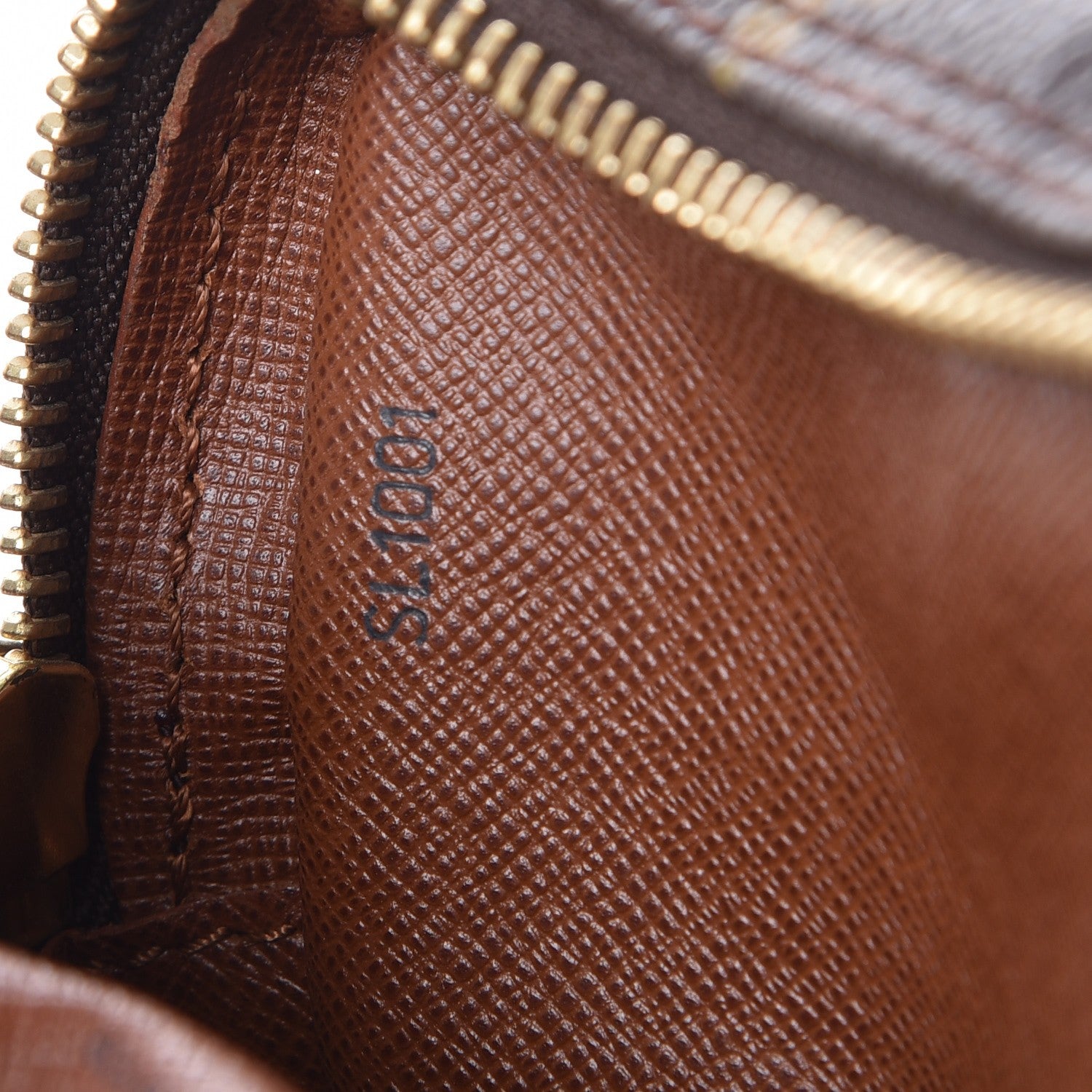 Louis Vuitton Monogram Danube 21 7 of 8