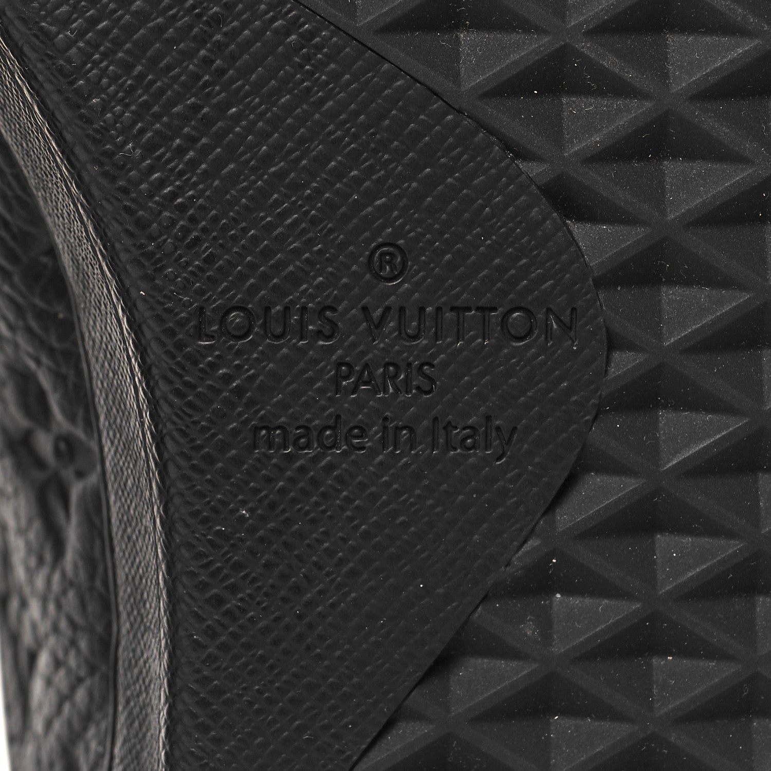 Louis Vuitton Grained Calfskin Embossed Monogram Mens Luxembourg Sneakers 9.5 Black 7 of 8