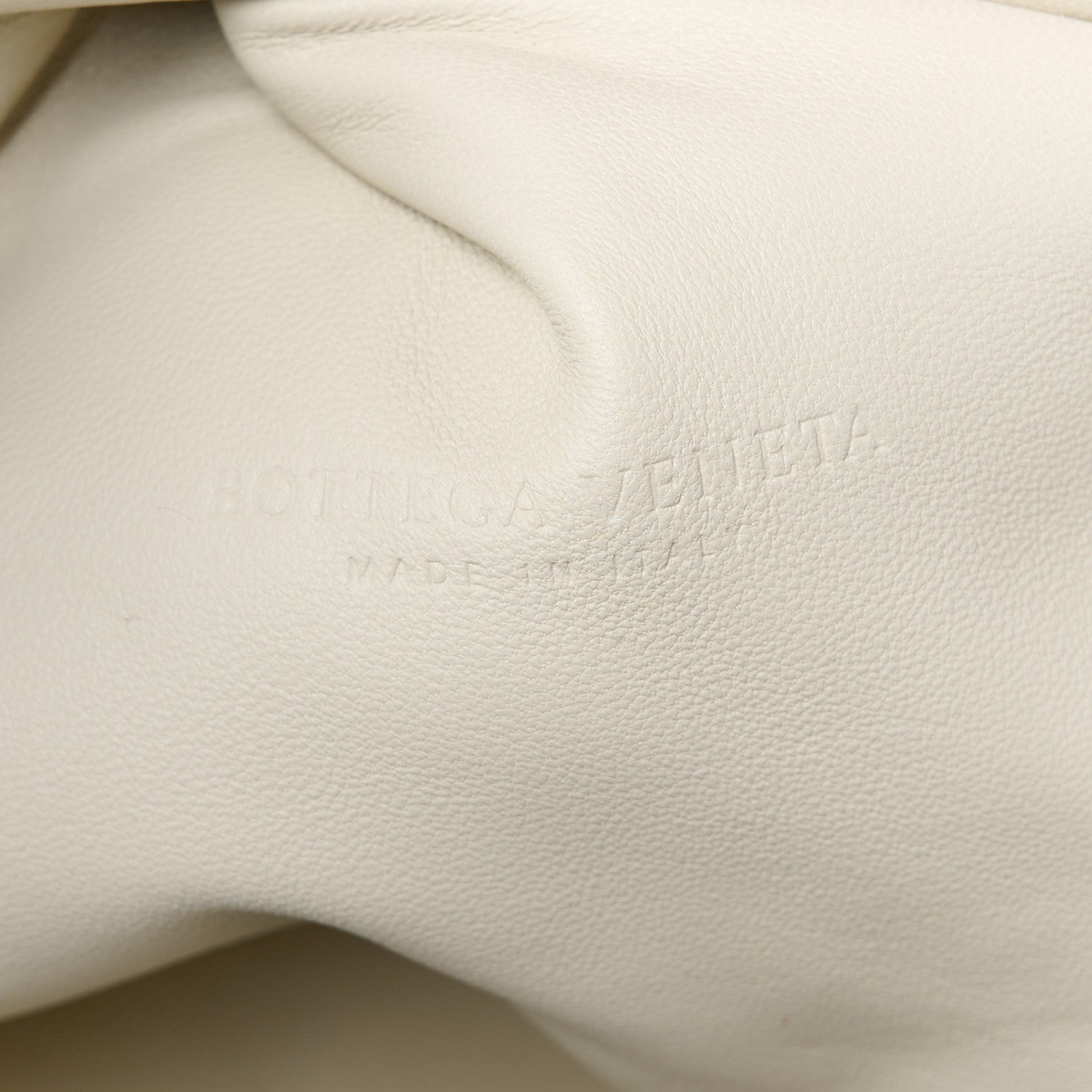 Bottega Veneta Nappa Maxi Intrecciato The Pouch Oversized Clutch Plaster 6 of 11