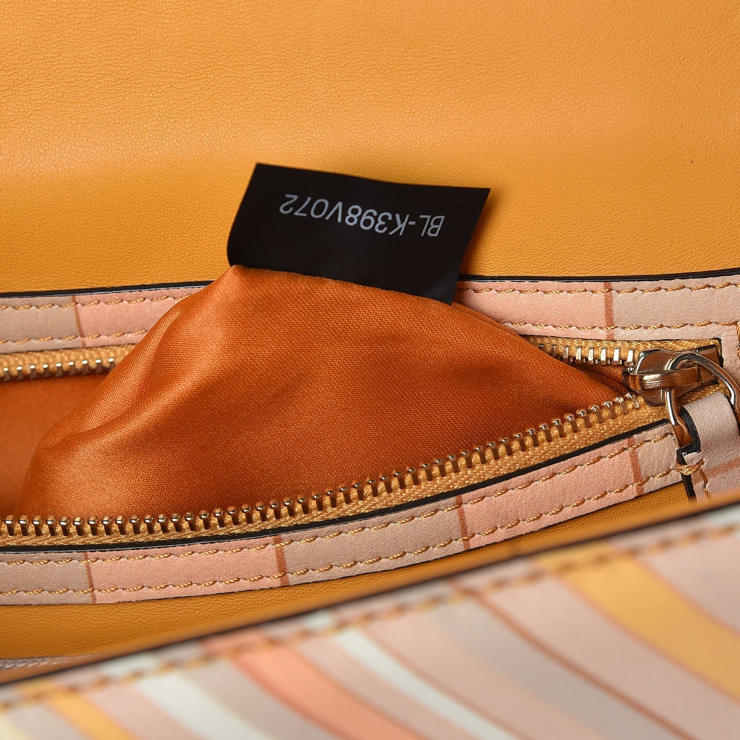 Vitello Native Couture 1975 Medium Glam Lock Rockstud Flap Mandarin Sorbet