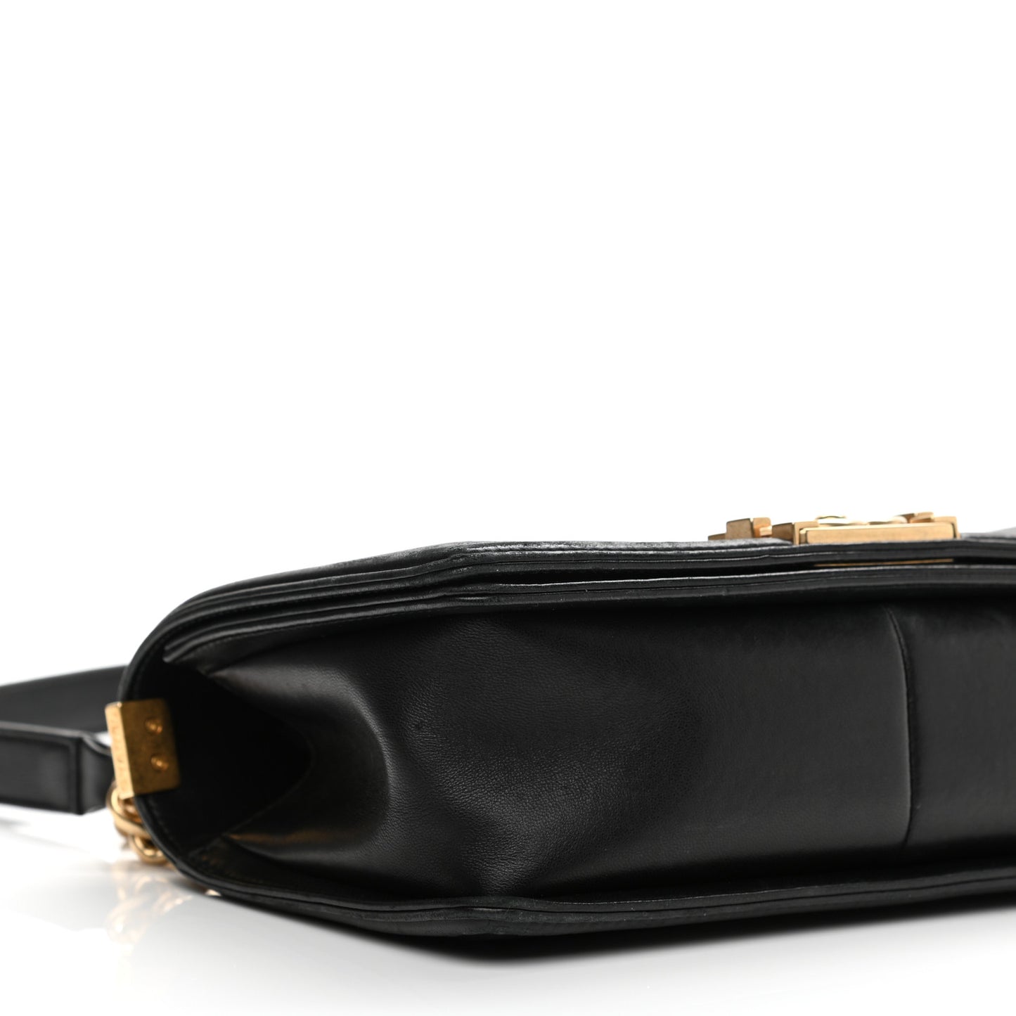 Lambskin Quilted Medium Boy Flap Black