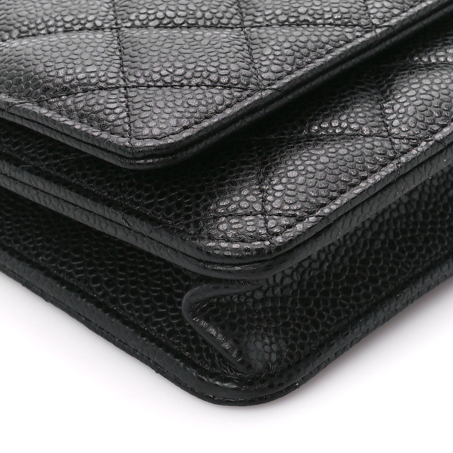 Caviar Quilted Wallet on Chain WOC Black