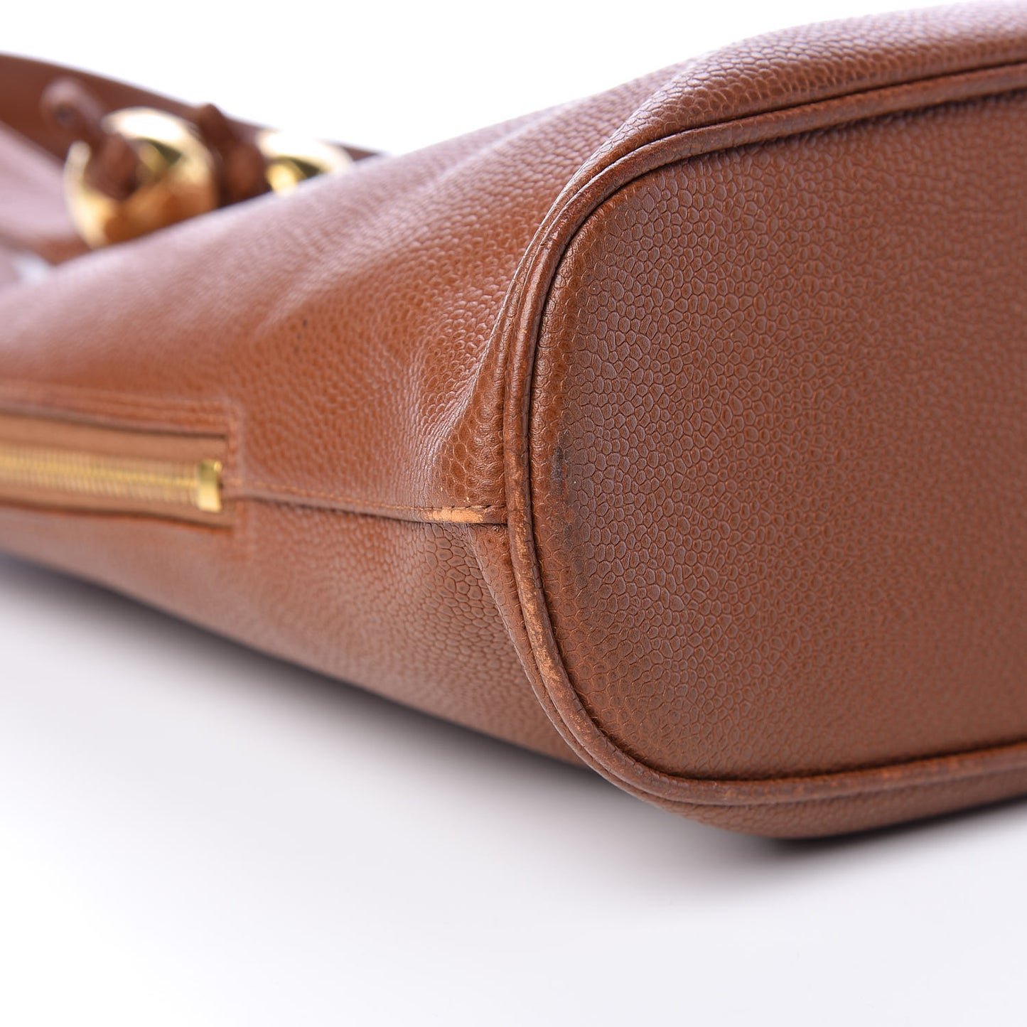 Caviar Large CC Shoulder Bag Brown