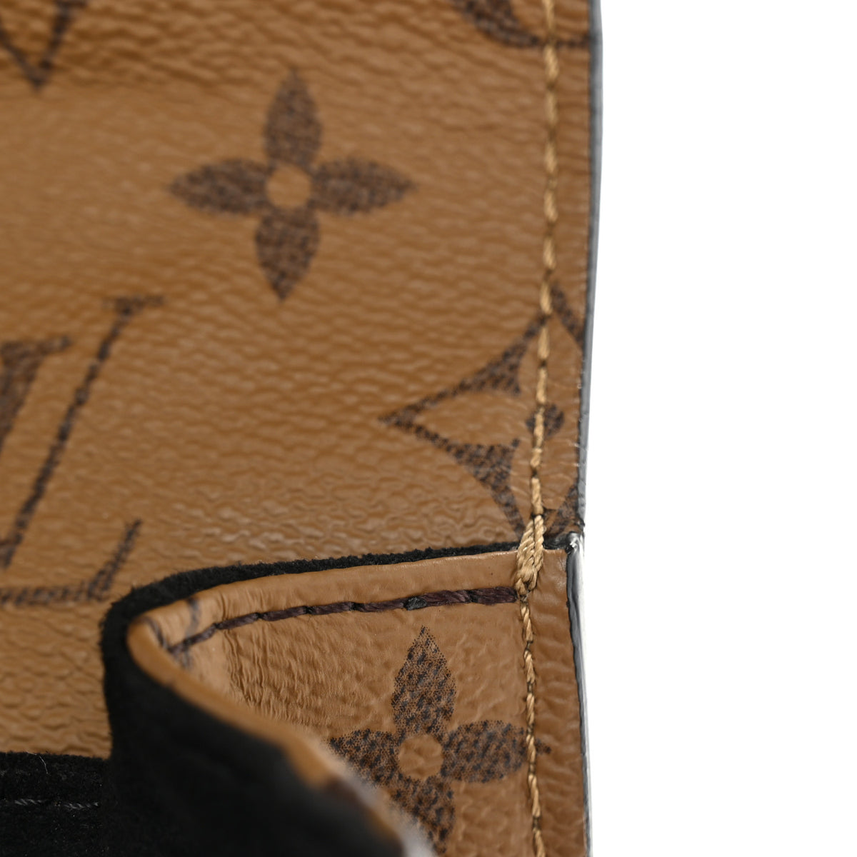 Reverse Monogram Pochette Metis
