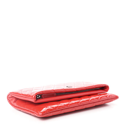 Chanel Patent Calfskin Quilted Beauty CC Clutch Red 4 of 8