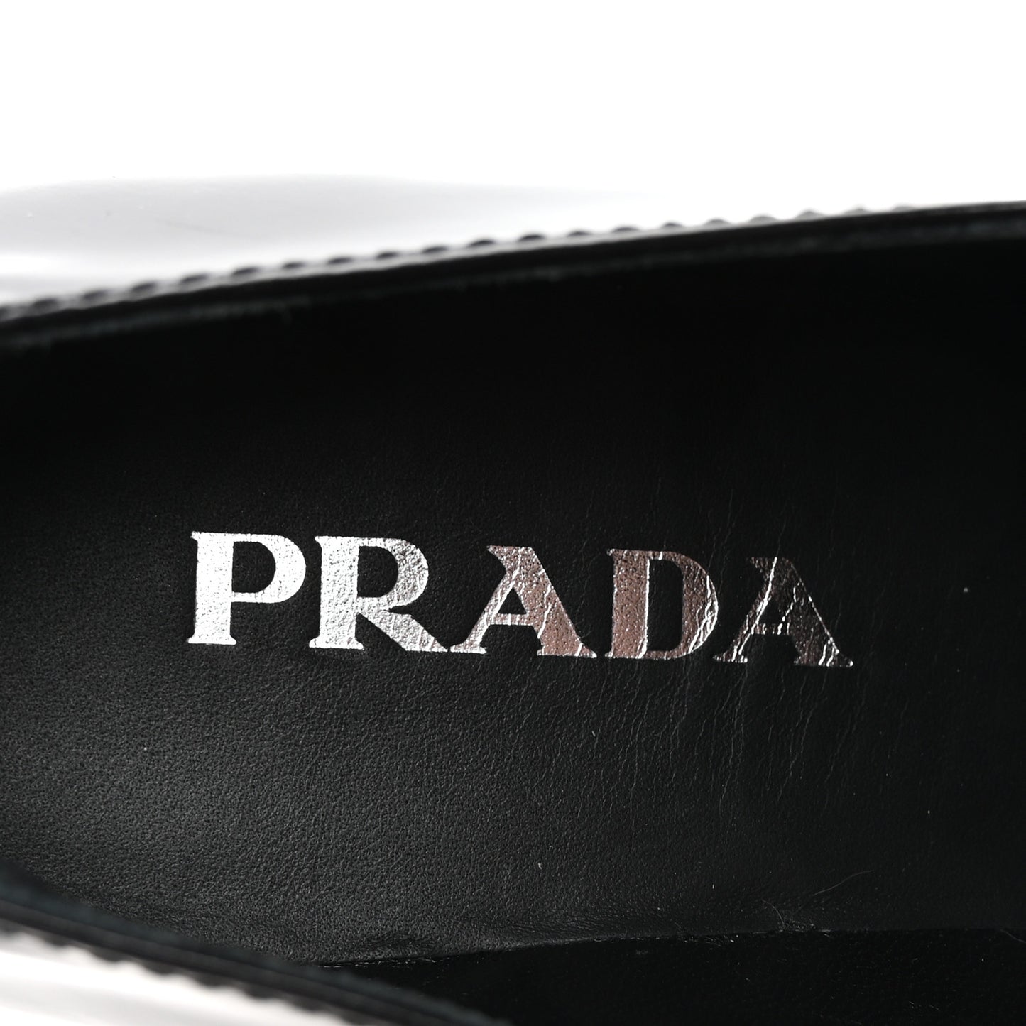 Spazzolato Metal Triangle Logo 85mm Loafers 39.5 Black