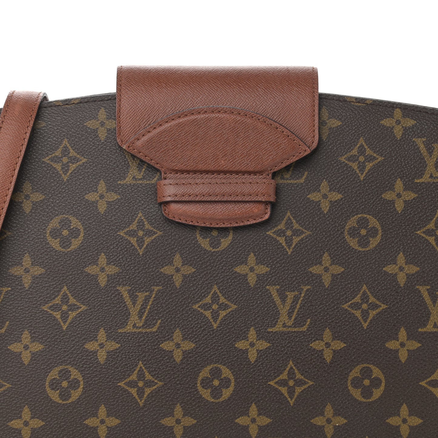Monogram Courcelles