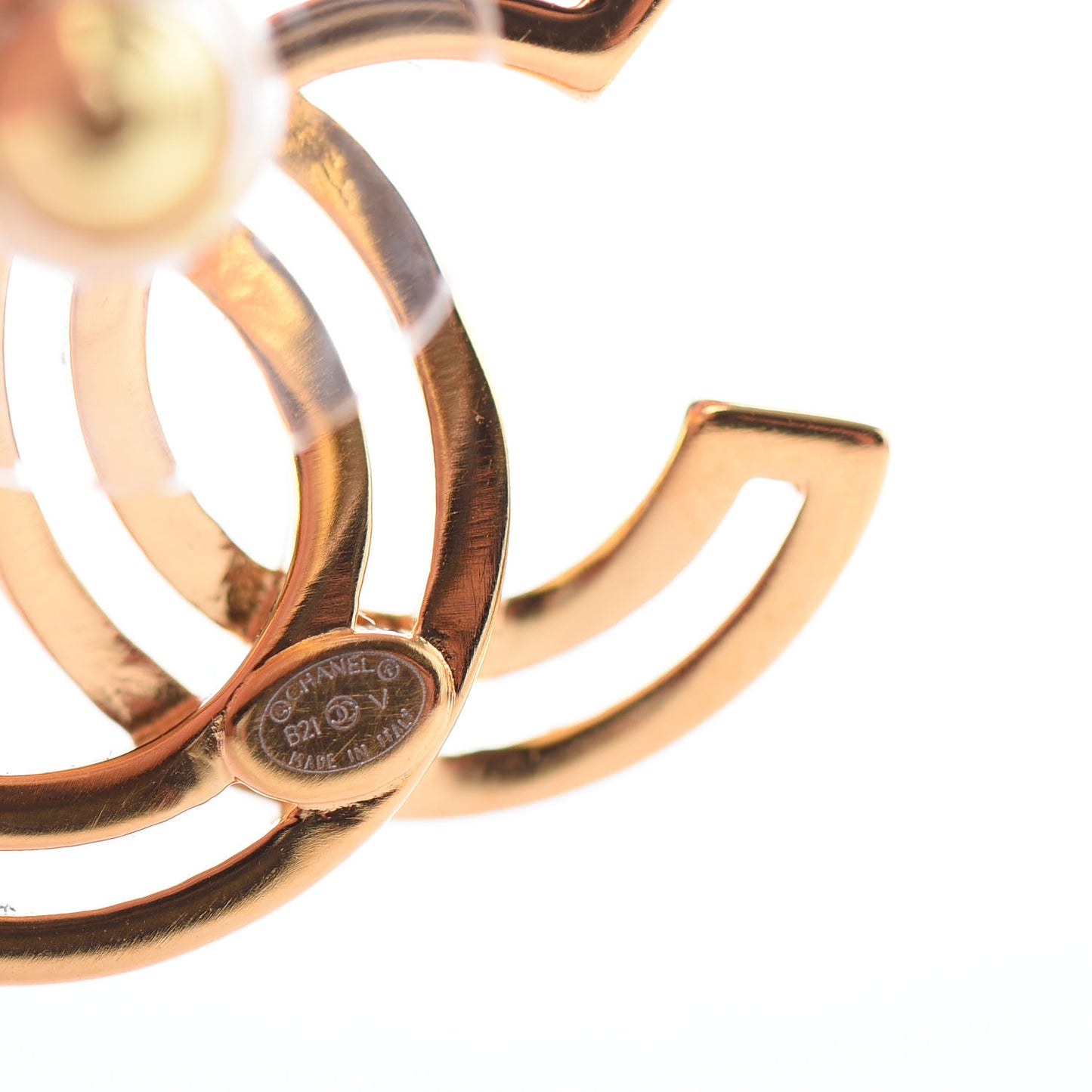 Metal Obazine CC Earrings Gold