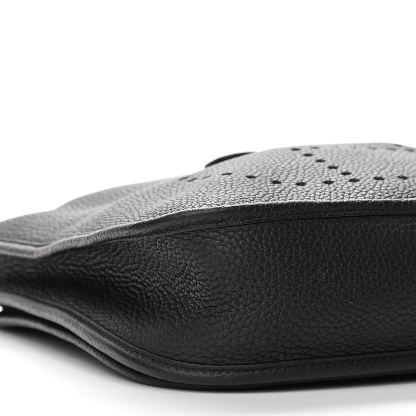 Taurillon Clemence Evelyne III PM Black