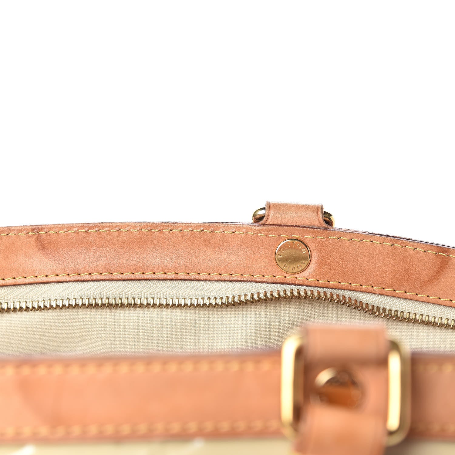 Louis Vuitton Vernis Brea GM Blanc Corail 11 of 15