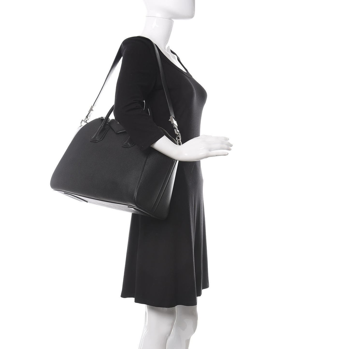 Sugar Goatskin Medium Antigona Black