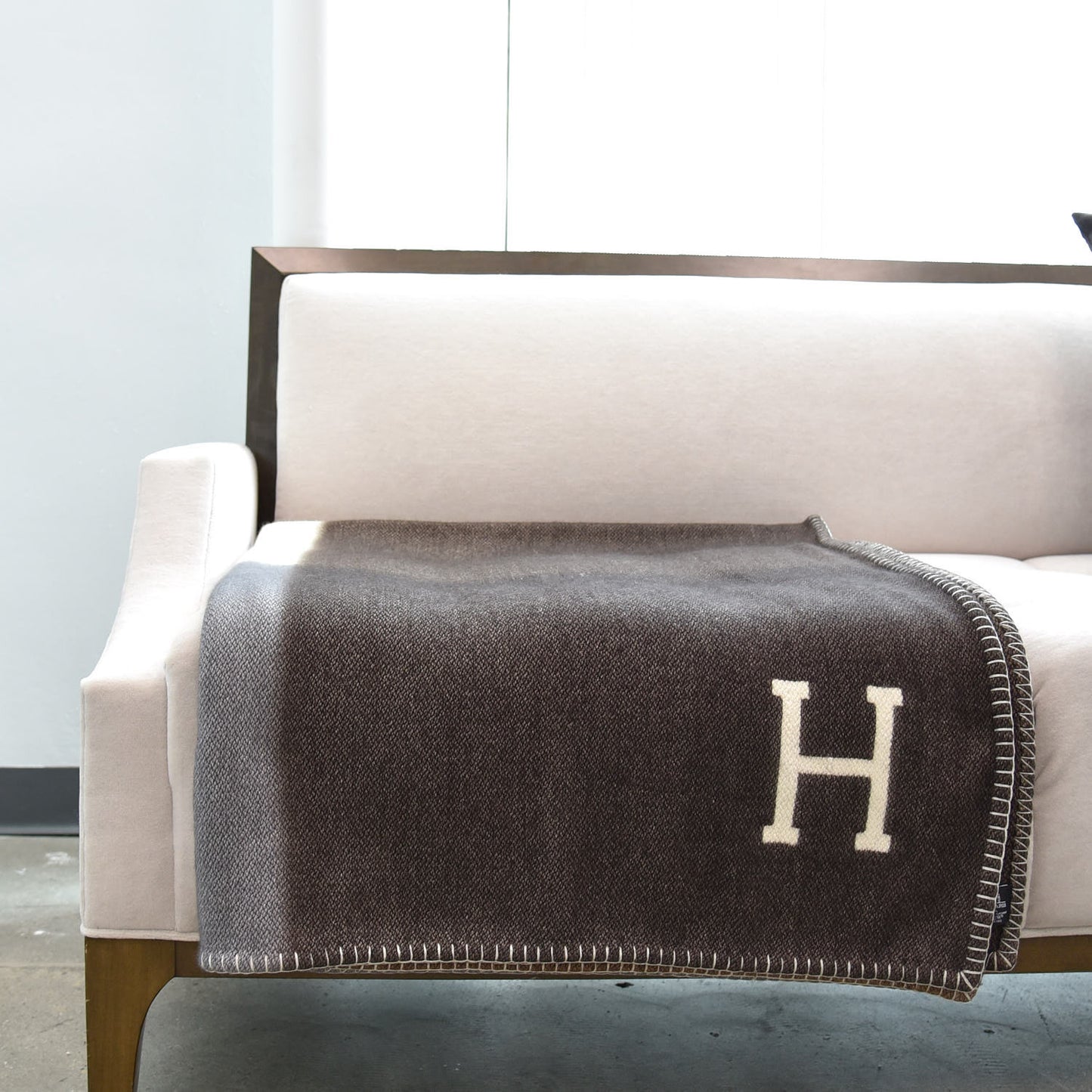 Cashmere Tangram Avalon Blanket Sable Galet