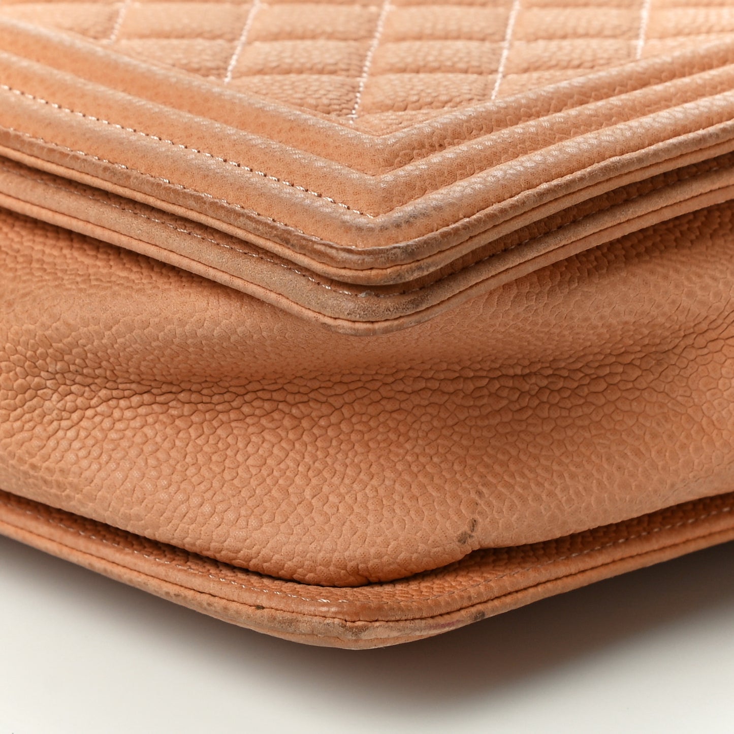 Iridescent Caviar Quilted Large Boy Flap Beige