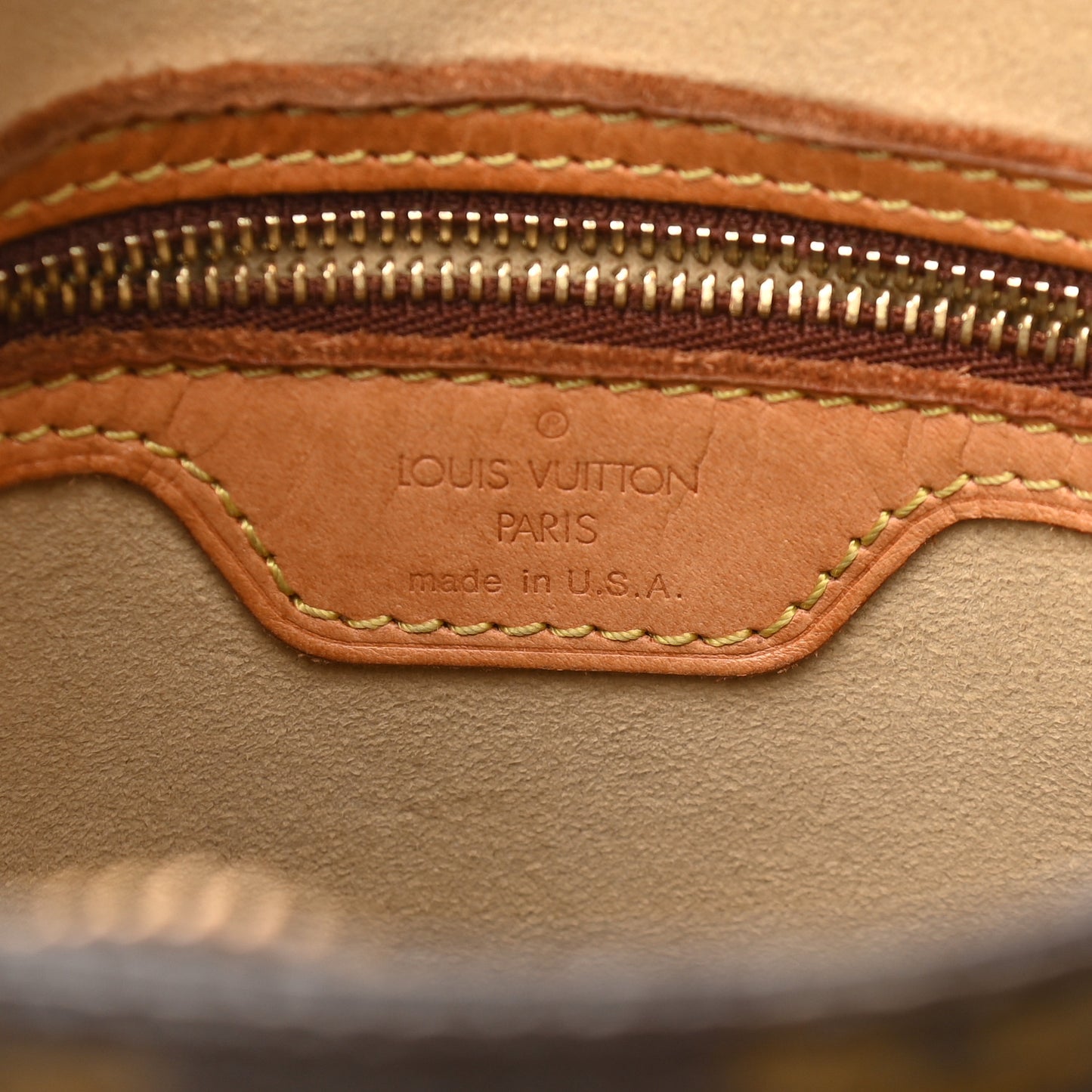 Monogram Looping MM