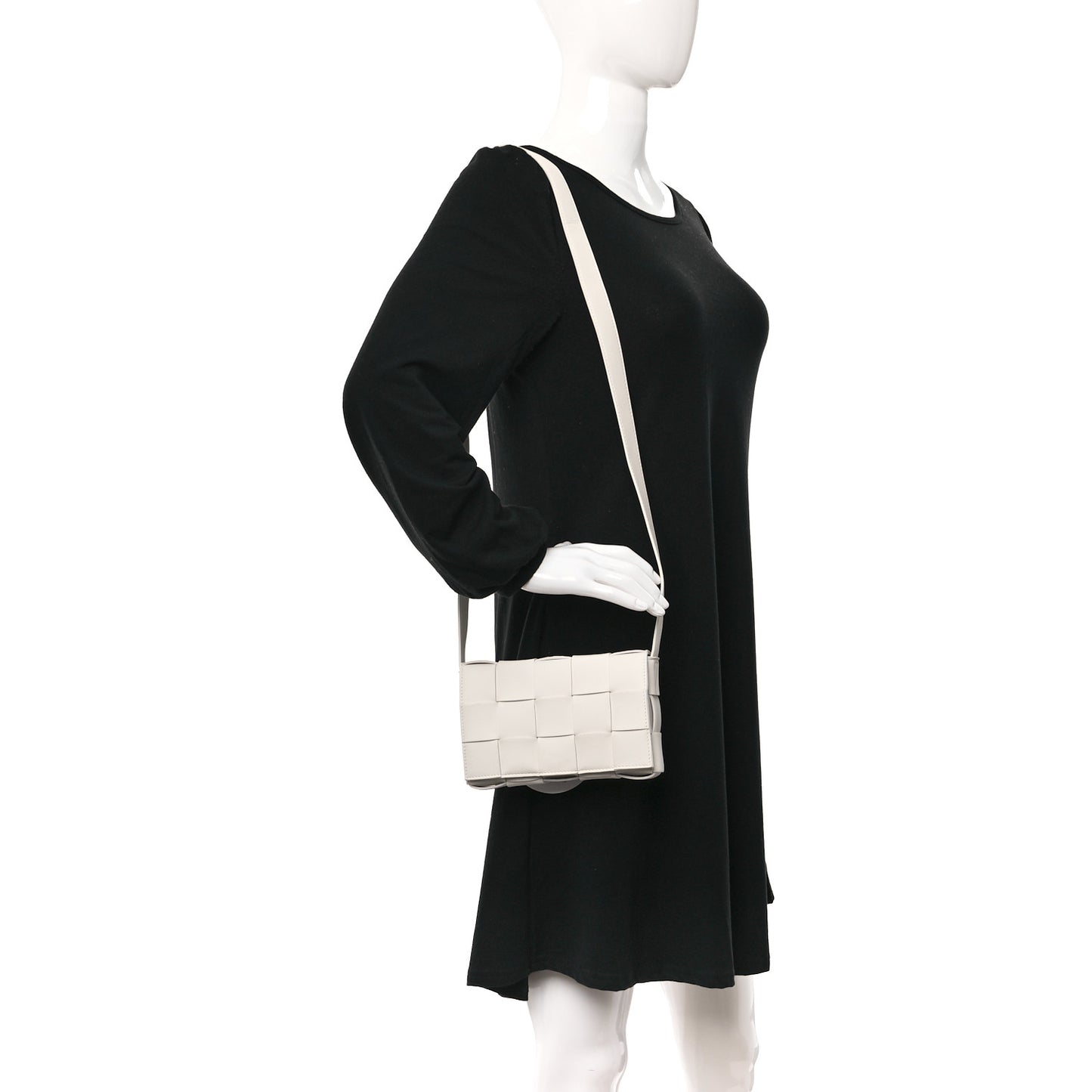 Lambskin Maxi Intrecciato Small Cassette Crossbody Bag White