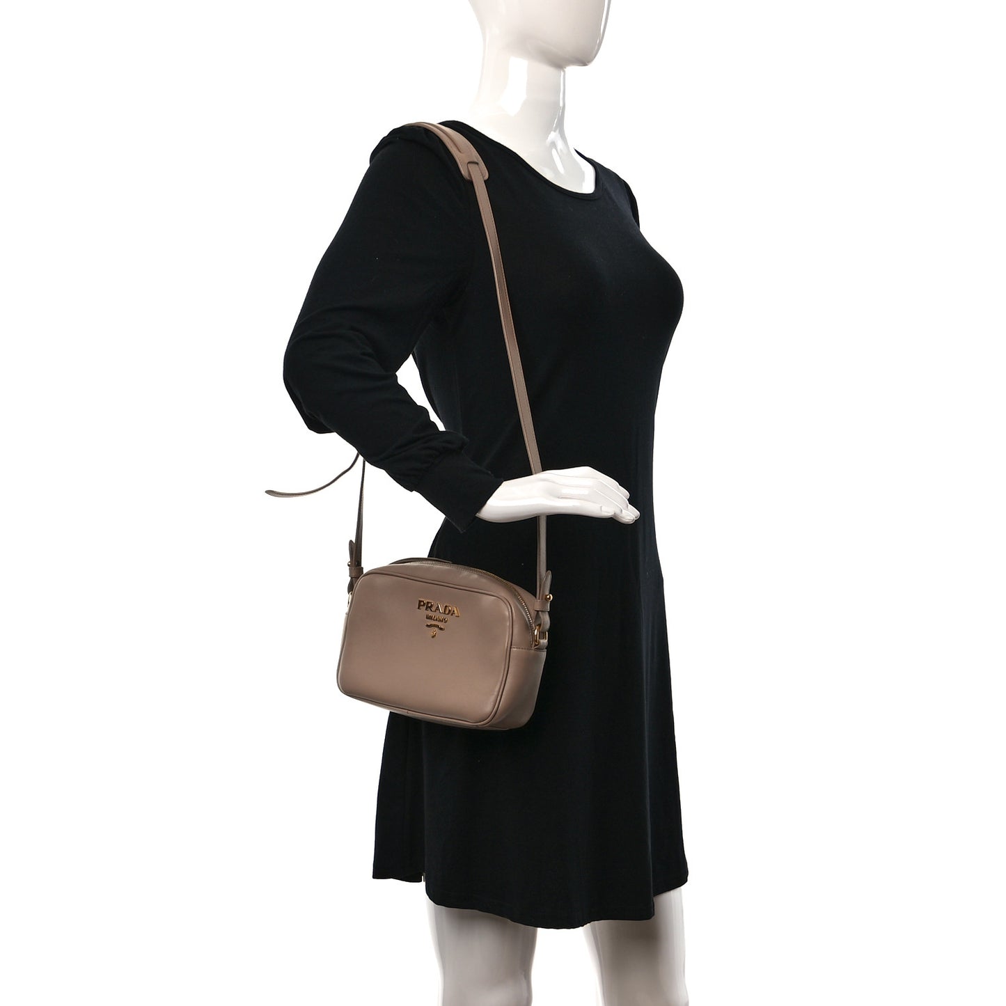 Vitello Phenix Camera Bag Cammeo