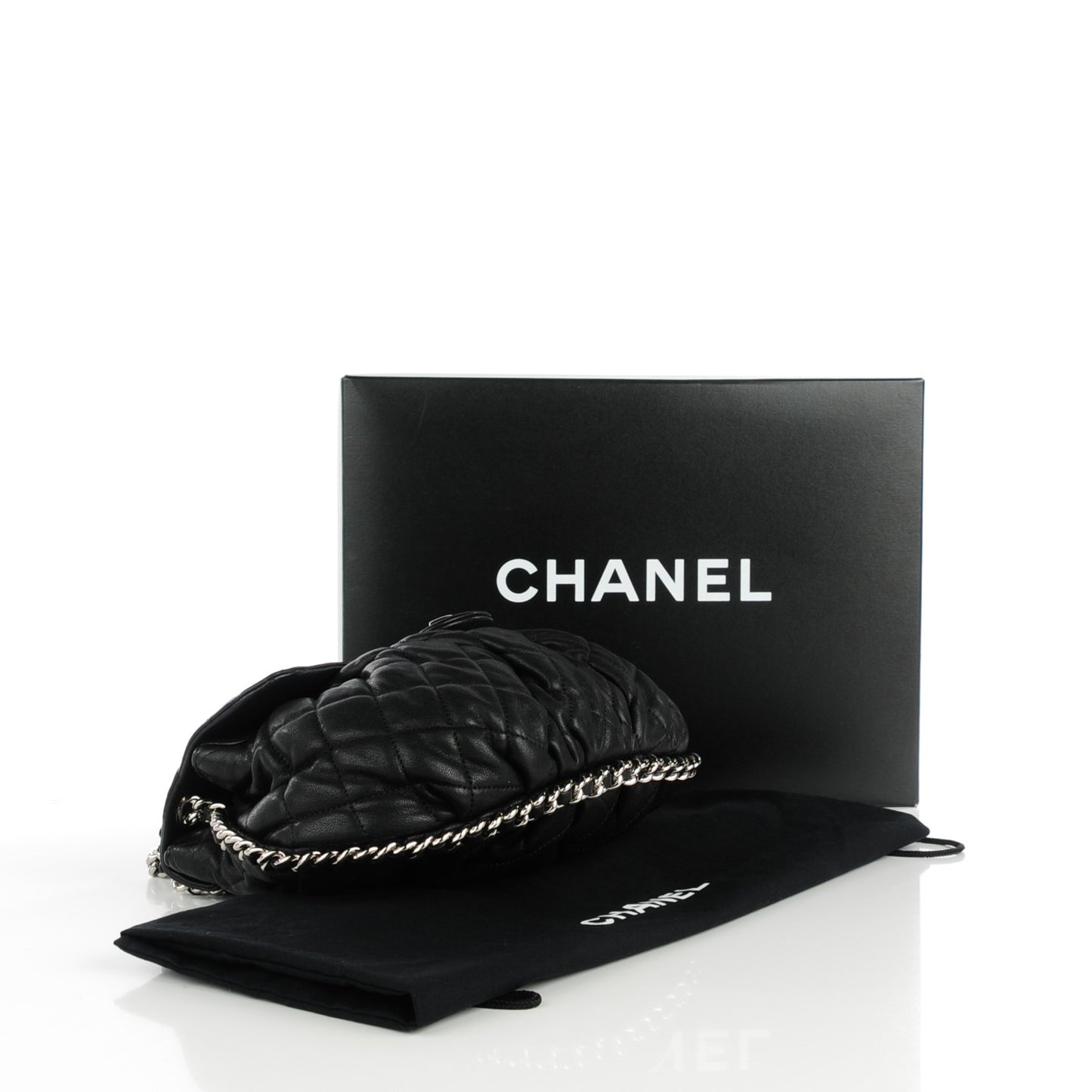 Washed Lambskin Quilted Medium Chain Around Messenger Black