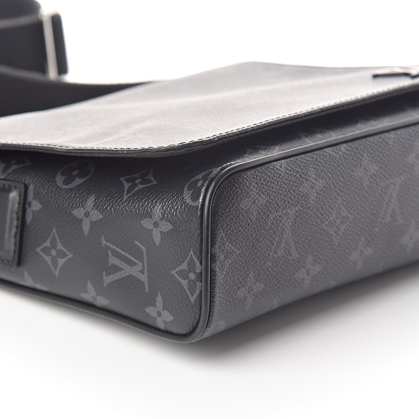 Monogram Eclipse District PM Black