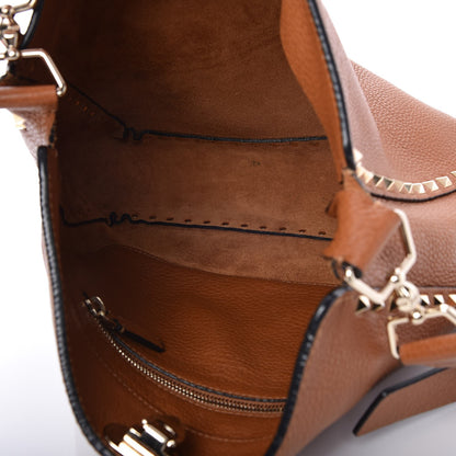Valentino Garavani Pebbled Calfskin Large Rockstud Flip-Lock Messenger Bag Light Cuir 5 of 9