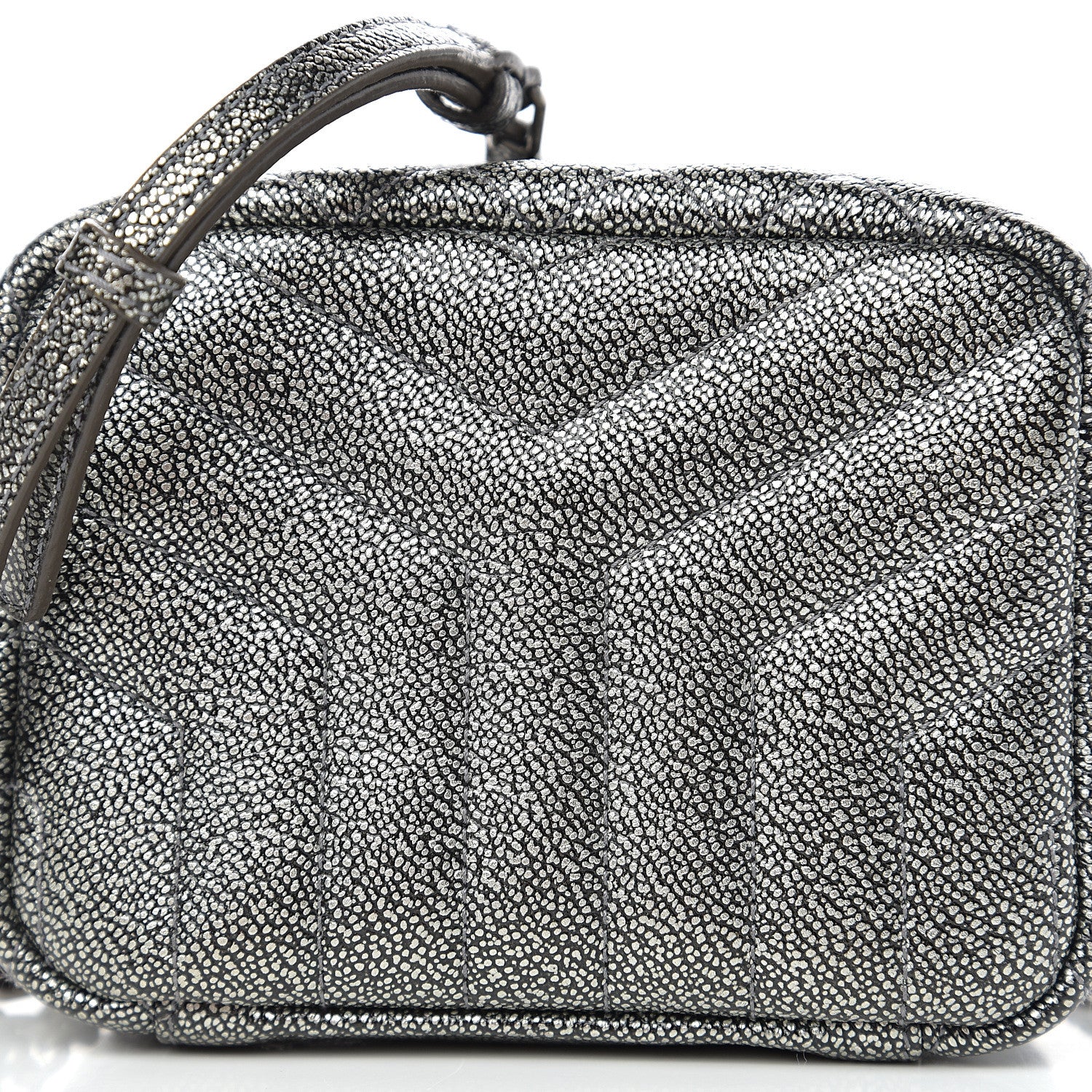 Saint Laurent Metallic Grain De Poudre Y Quilted Monogram Mini Loulou Camera Bag Gun Metal 6 of 8