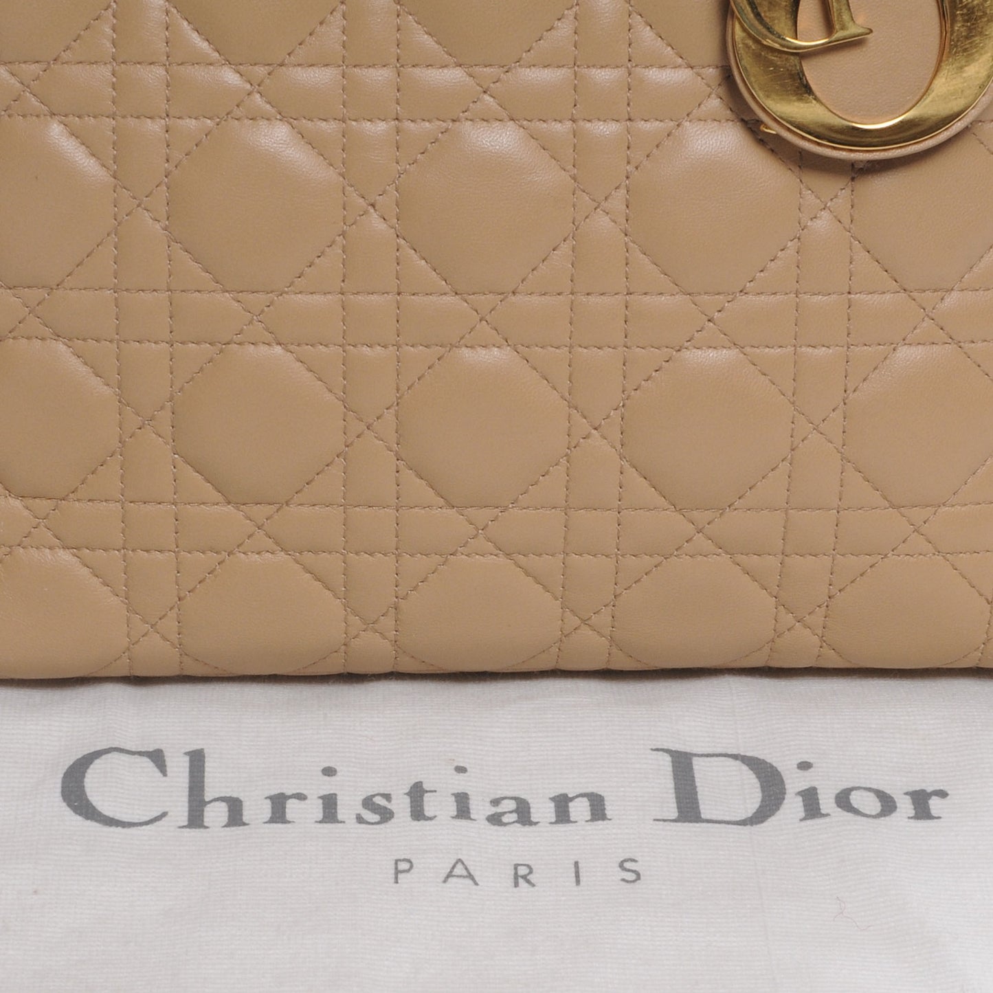 Lambskin Cannage Medium Lady Dior Beige