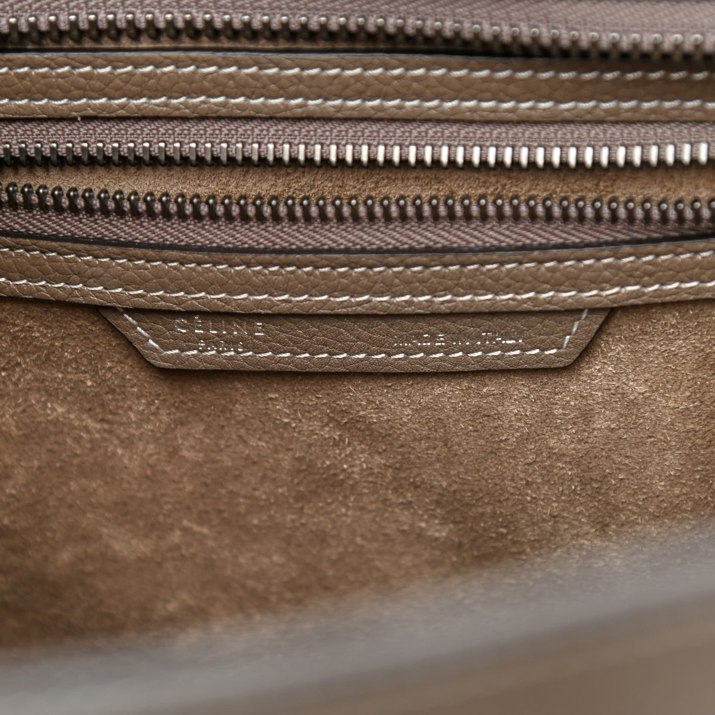 Drummed Calfskin Micro Luggage Souris