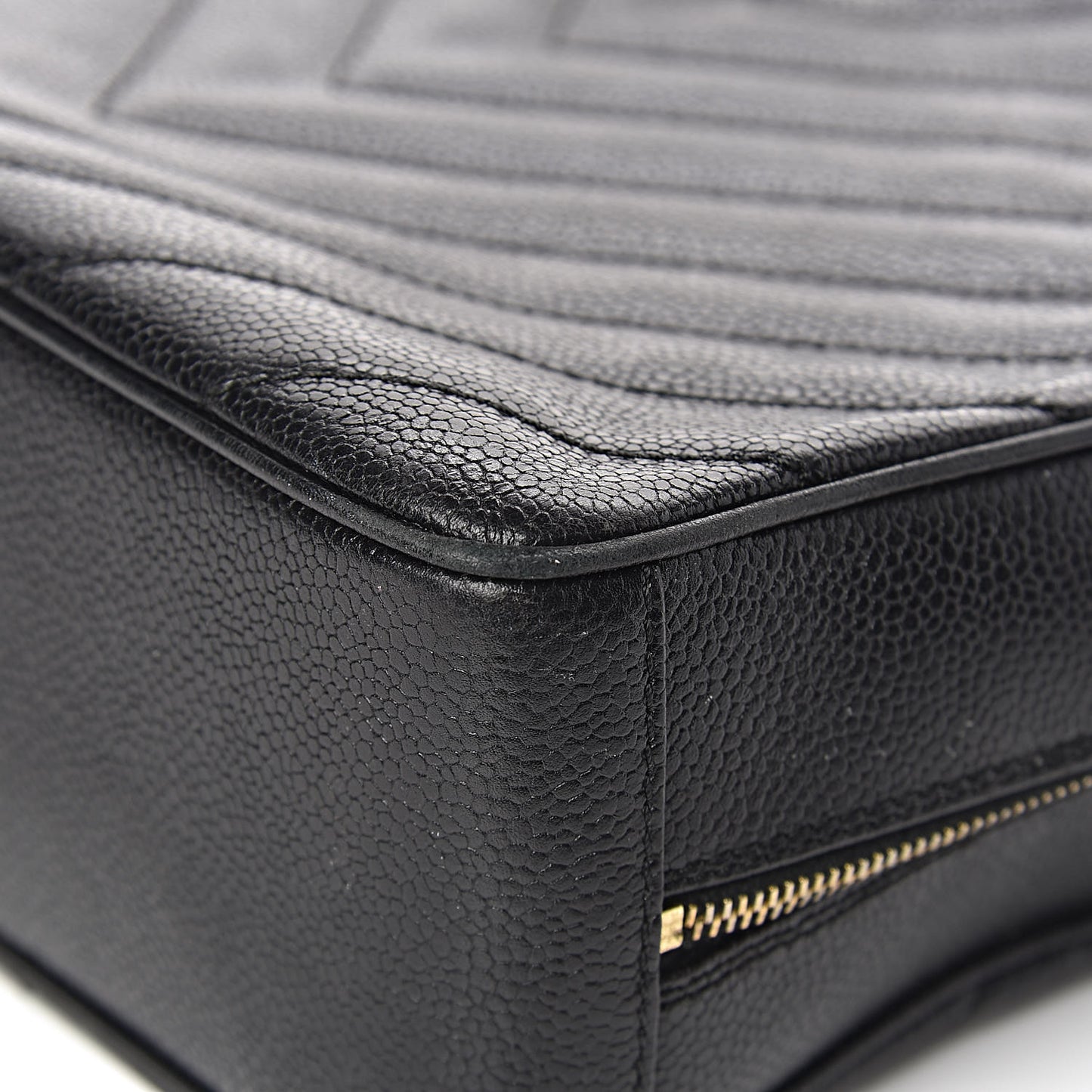 Caviar Chevron Quilted Camera Case Black