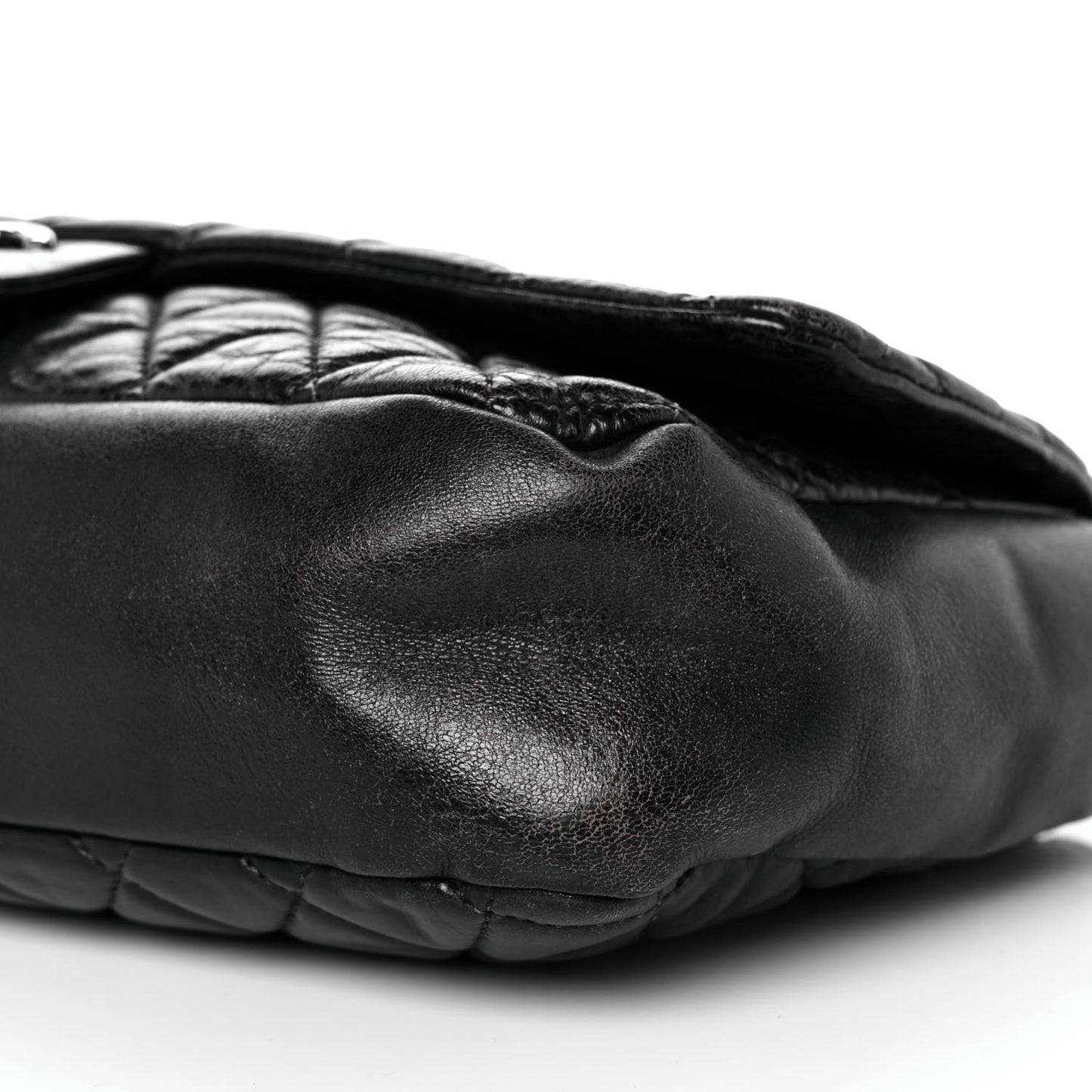 Lambskin Quilted Jumbo Coco Rain Flap Black