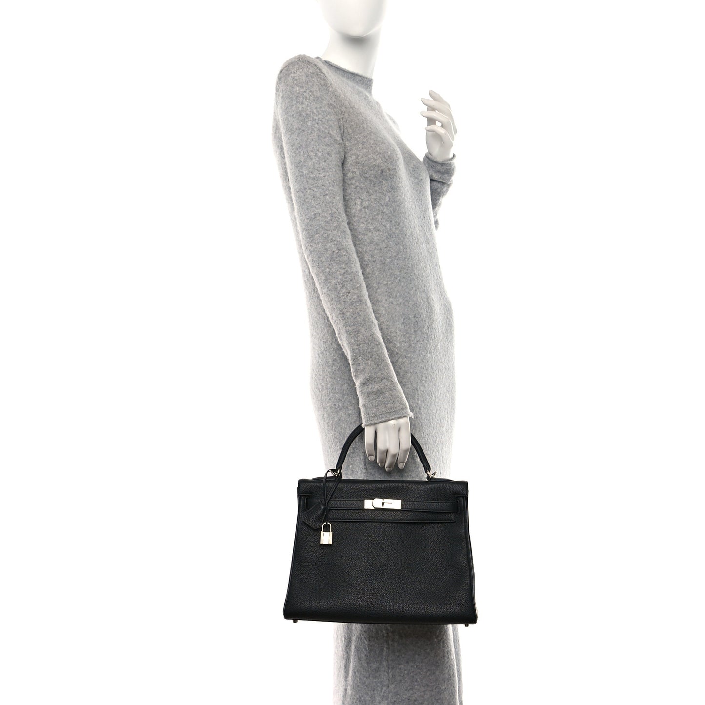 Togo Kelly Retourne 32 Black