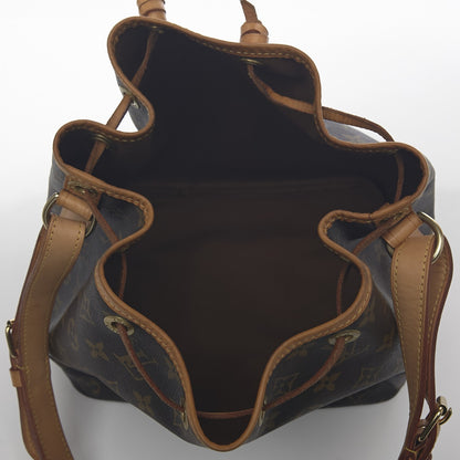 Louis Vuitton Monogram Petit Noe 9 of 10