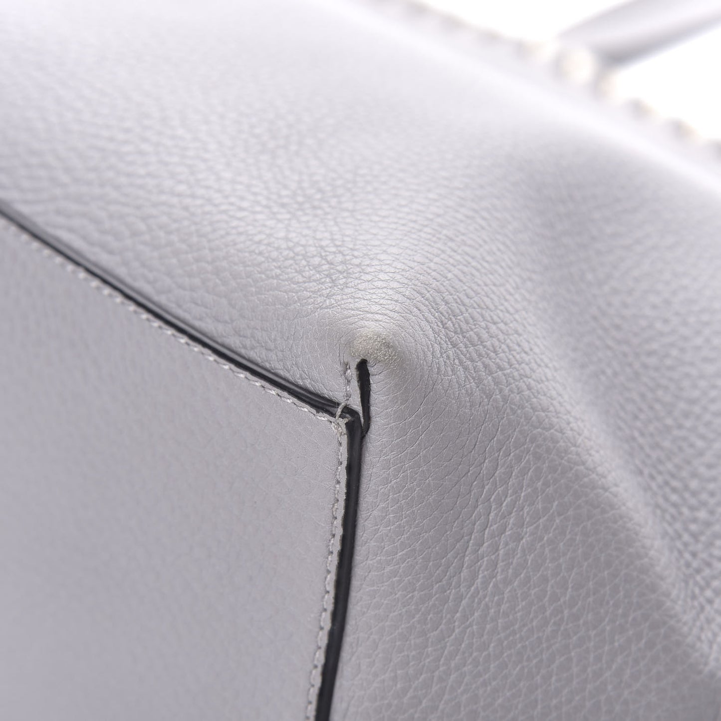 Grained Calfskin Rockstud Shoulder Tote Perla