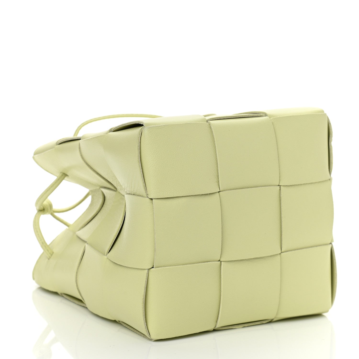 Bottega Veneta Nappa Maxi Intrecciato Cassette Bucket Bag Lemon Washed 4 of 11
