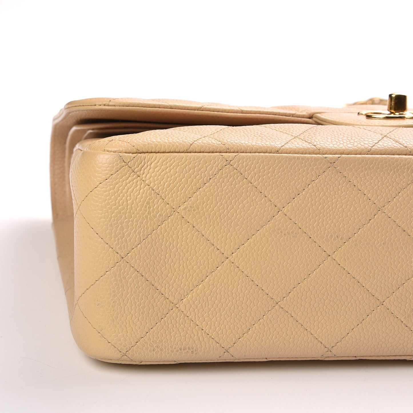 Caviar Quilted Jumbo Double Flap Beige Clair