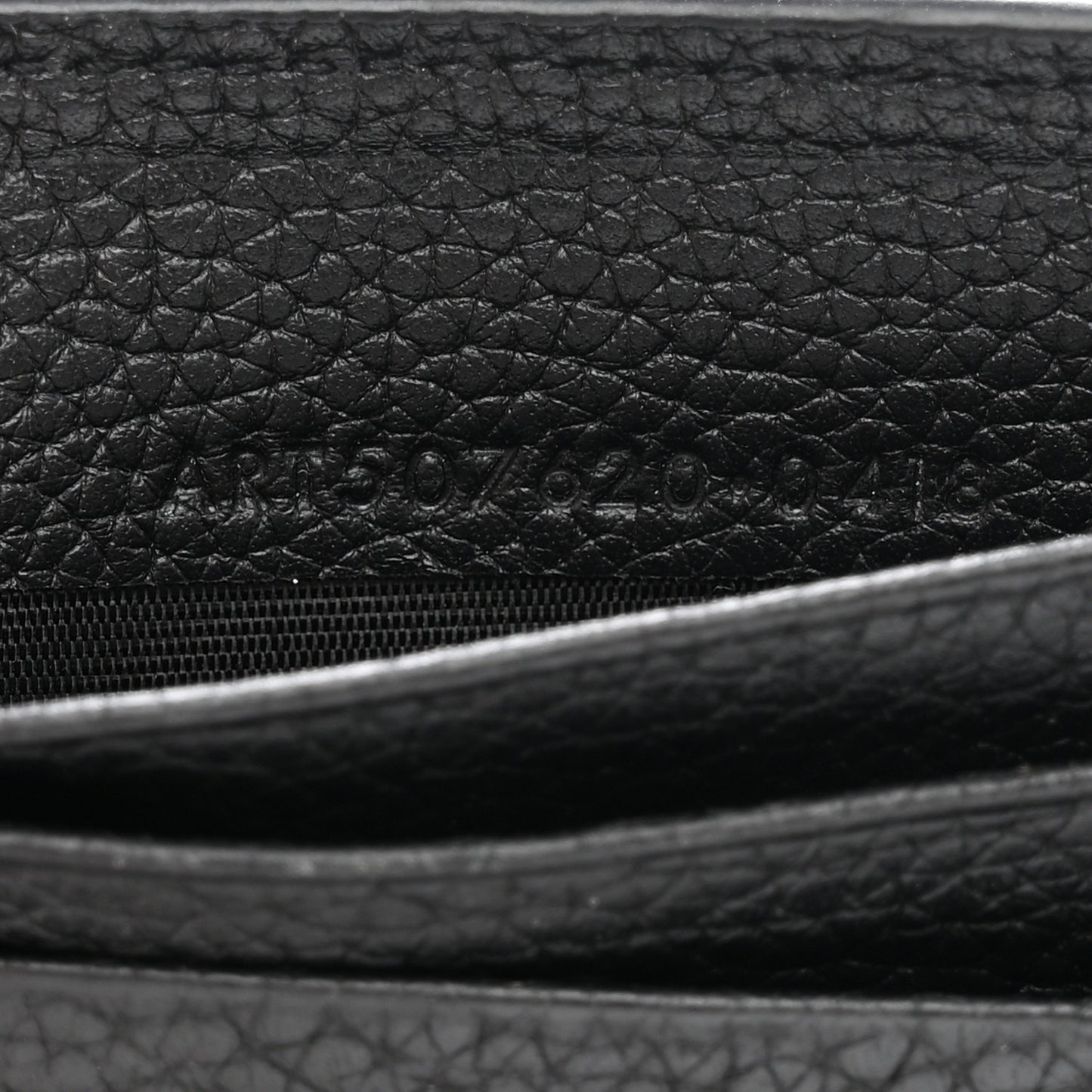 Grained Calfskin Sac De Jour Compact Wallet Black