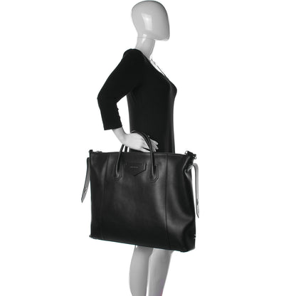 Givenchy Calfskin Maxi Antigona Black 2 of 10