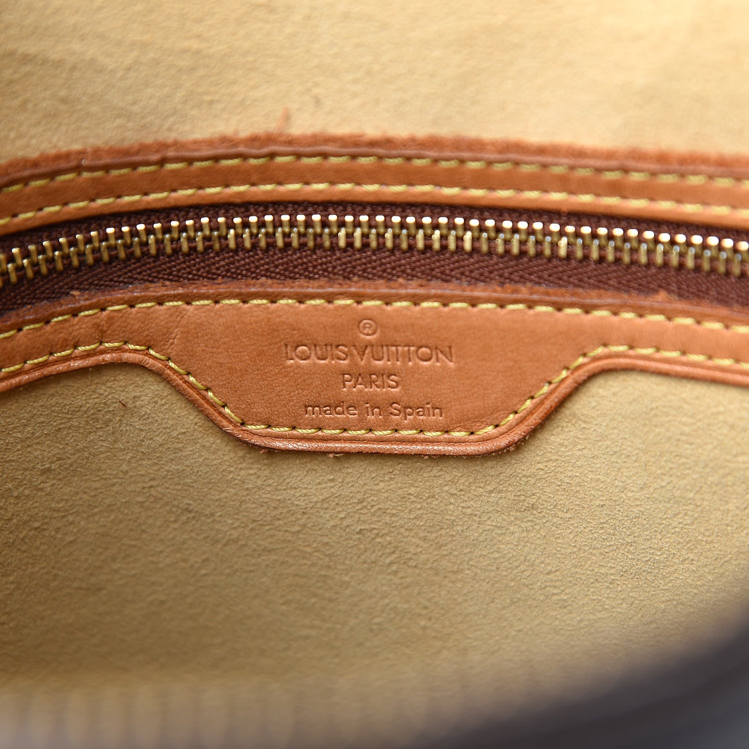 Louis Vuitton Monogram Looping GM 6 of 16