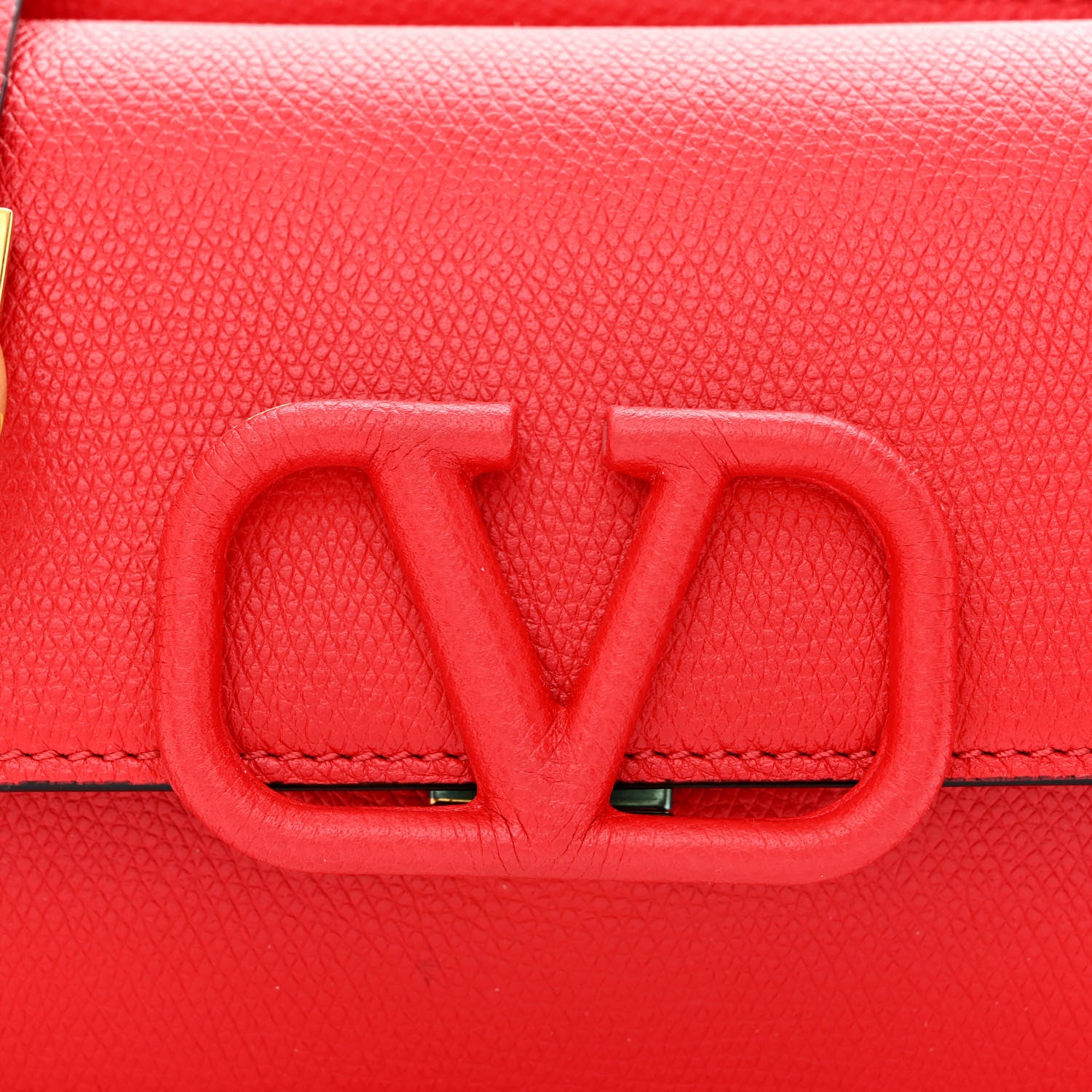 Valentino Garavani Grainy Calfskin VSling Belt Bag Rouge Pur 7 of 9