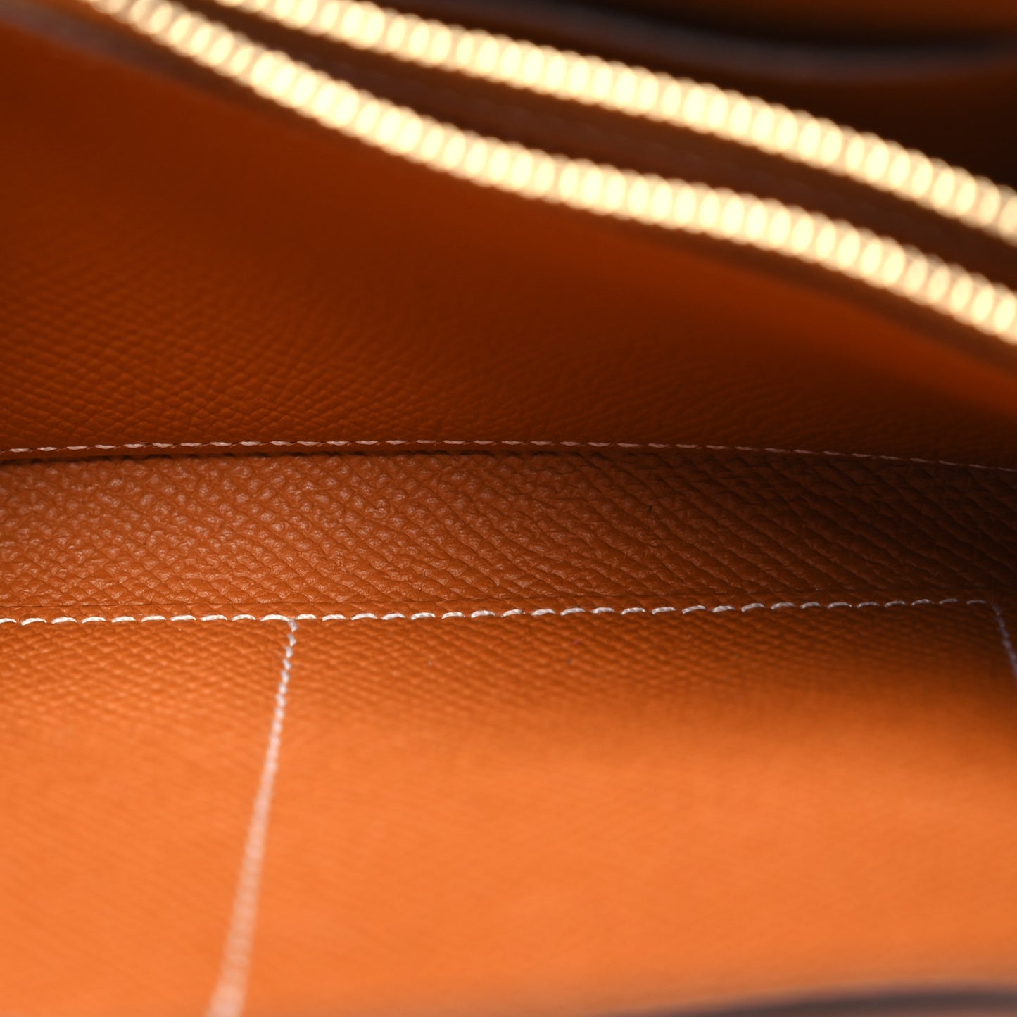 Epsom Kelly Wallet To Go Gold